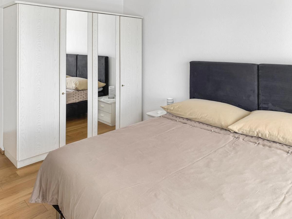 فندق Haus Zur Lilie Hinwil المظهر الخارجي الصورة