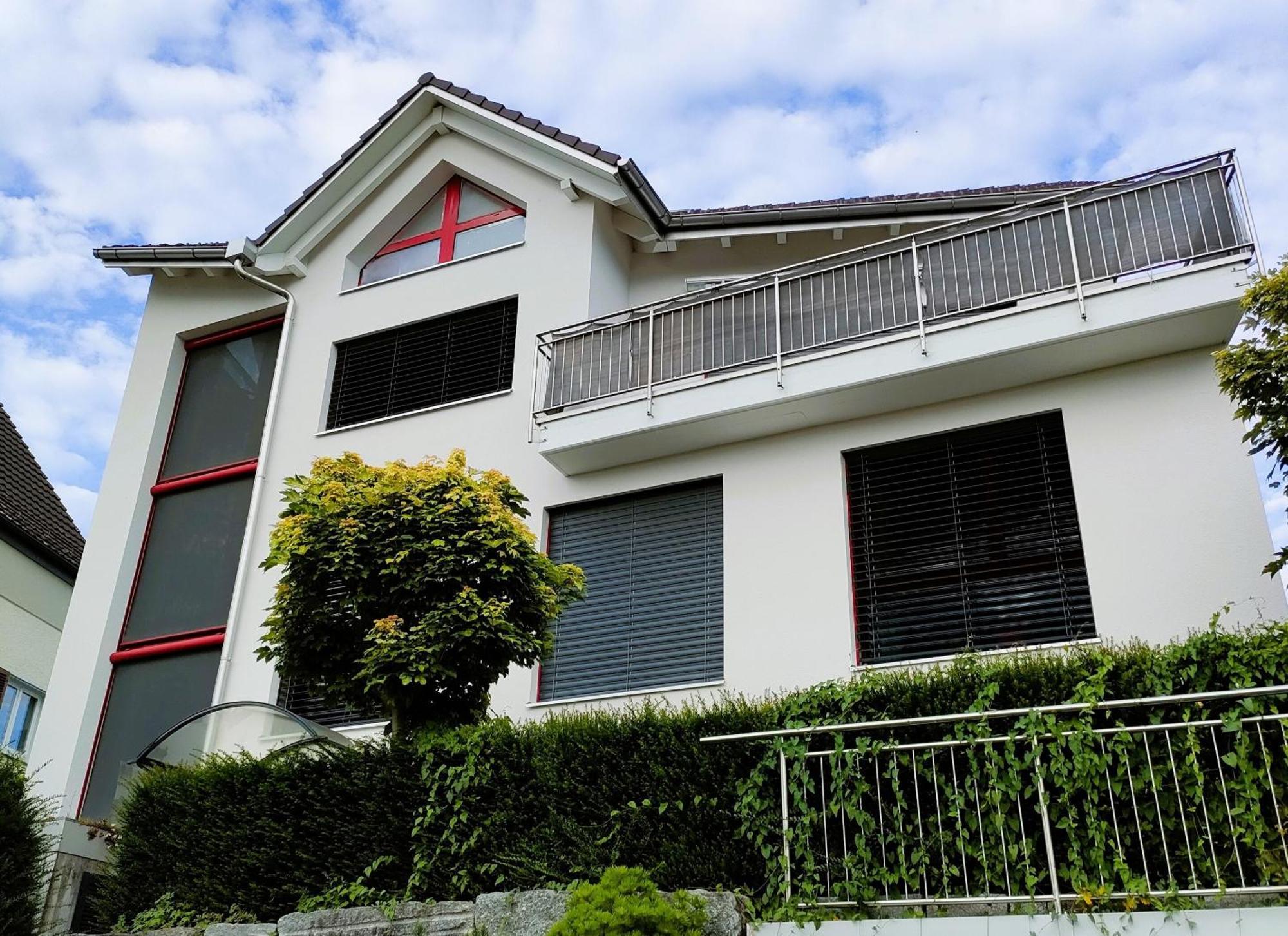 فندق Haus Zur Lilie Hinwil المظهر الخارجي الصورة
